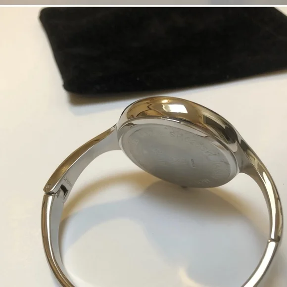 Silver Women's Quartz Watch - Picture 3 of 6